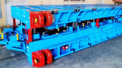 Los moldes en serie de líneas automáticas ayudan al proceso de estampado automotriz a avanzar hacia una automatización de alta velocidad.